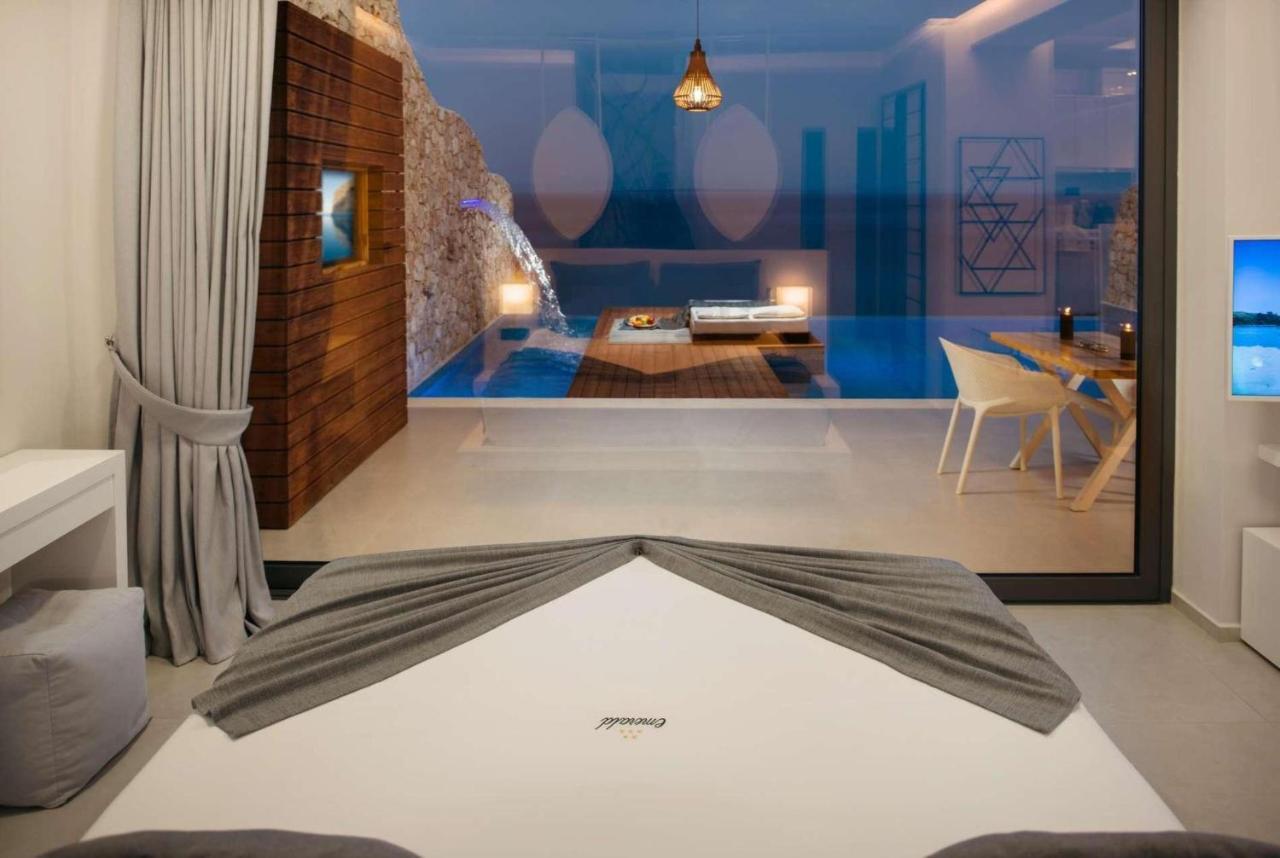 Emerald Cave Suites Agios Nikolaos  Exterior foto